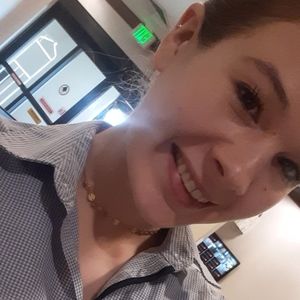 Meet your Posher, Amybeth